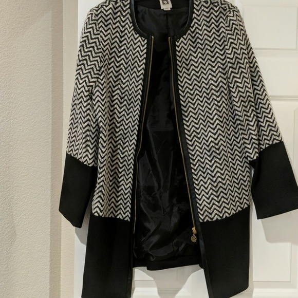 Long jacket - Picture 2 of 2